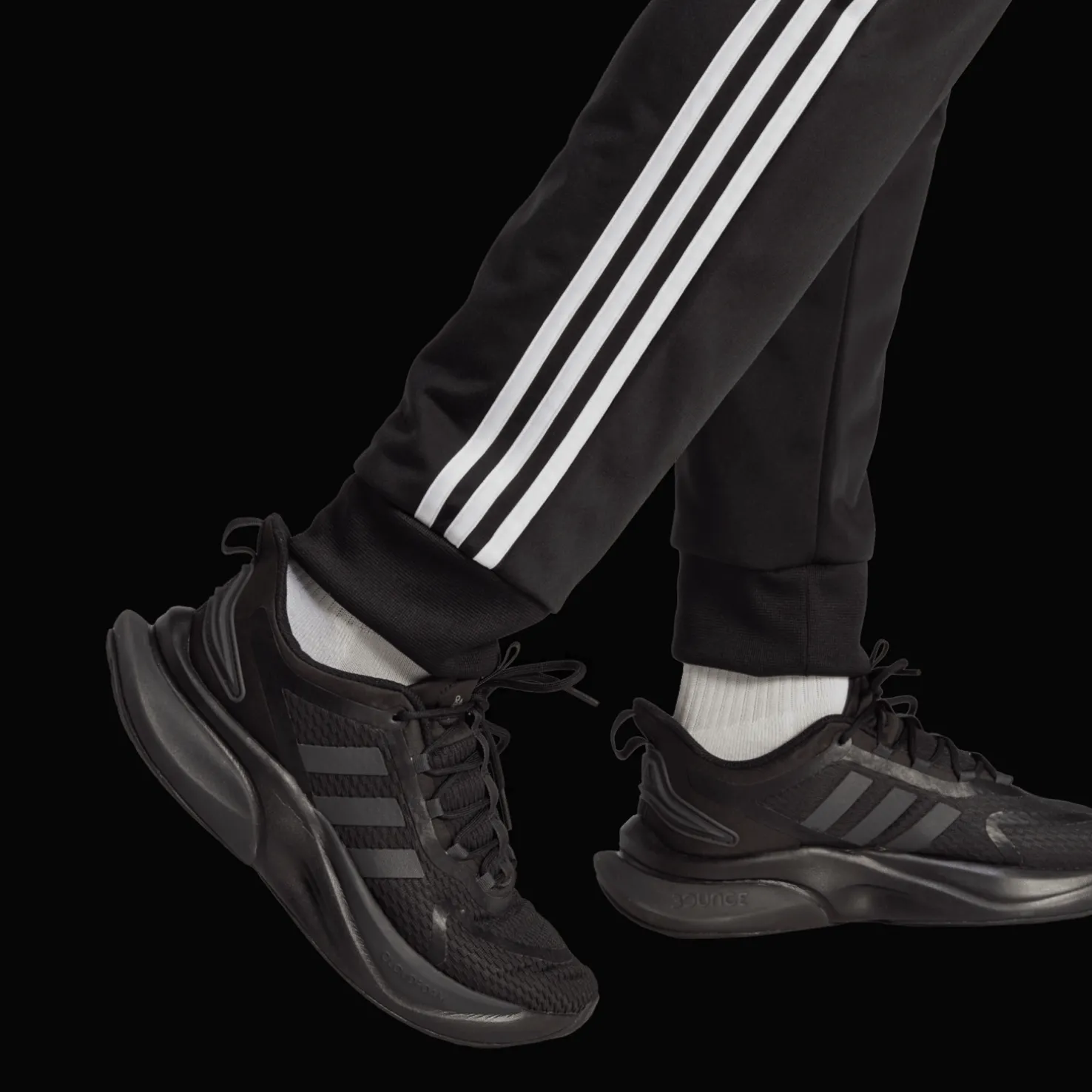 Basic 3-Stripes Tricot Tracksuit, verryttelyasu, miehe - Vapaa-Ajan Housut - Basic 3-Stripes Tricot Tracksuit, verryttelyasu, miehe