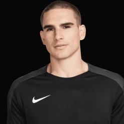 Dri-FIT Strike Top Short Sleeve, miesten jalkapallopaita - Jalkapallopaidat - Dri-FIT Strike Top Short Sleeve, miesten jalkapallopaita