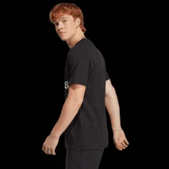 Essential Single Jersey Big Logo T-Shirt, miesten t-paita - Vapaa-Ajan T-Paidat - Essential Single Jersey Big Logo T-Shirt, miesten t-paita