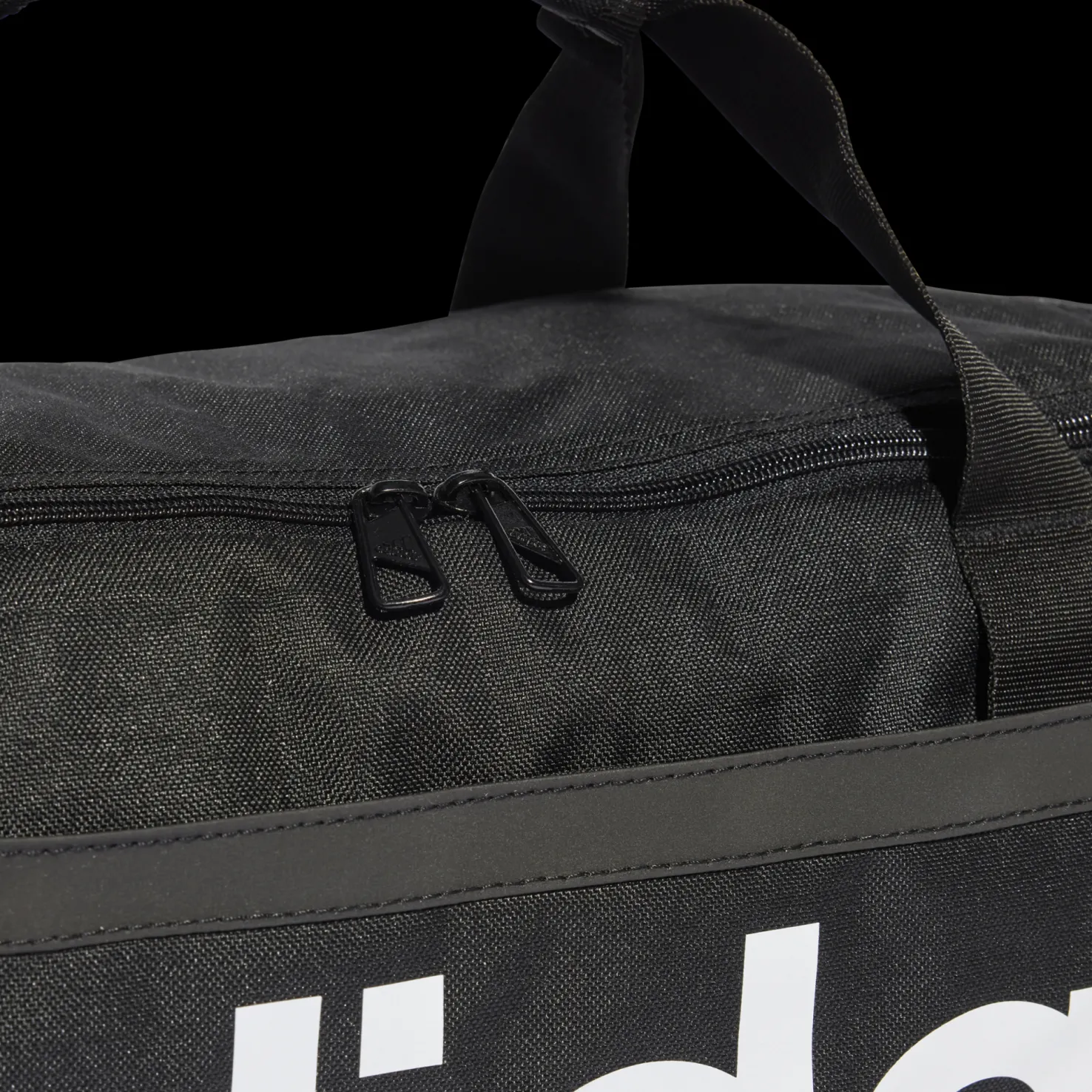 Essentials Linear Duffel Bag Medium, laukku - Urheilukassit Ja Putkikassit - Essentials Linear Duffel Bag Medium, laukku