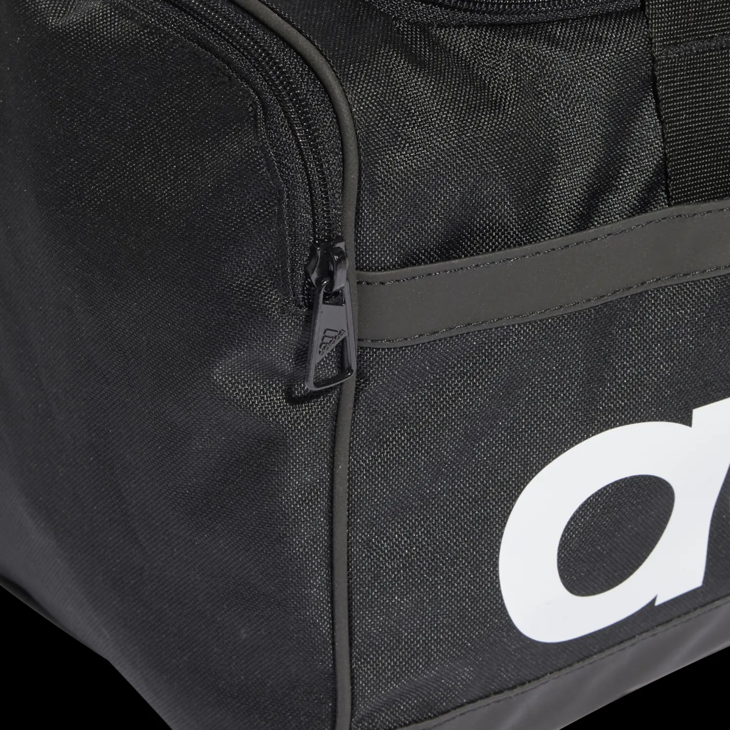 Essentials Linear Duffel Bag Medium, laukku - Urheilukassit Ja Putkikassit - Essentials Linear Duffel Bag Medium, laukku