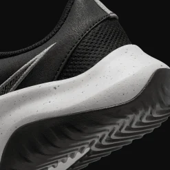 Legend Essential 3 Next Nature, miesten treenikengät - Treenikengät - Legend Essential 3 Next Nature, miesten treenikengät