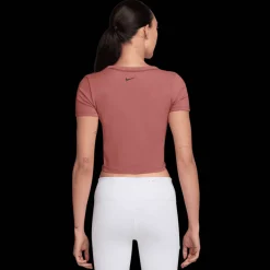 One Fitted Dri-FIT Short Sleeve Top, naisten t-paita - Urheilupaidat - One Fitted Dri-FIT Short Sleeve Top, naisten t-paita