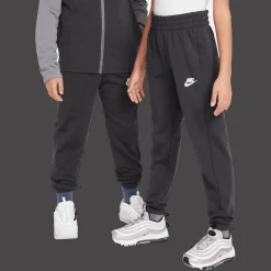 Sportswear Tracksuit, nuorten verryttelypuku - Verryttelyasut - Sportswear Tracksuit, nuorten verryttelypuku