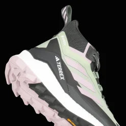 Terrex Free Hiker 2 Gore-Tex, vedenpitävä keskikorkea vaelluskenkä, naisten - Retkeilykengät Ja Kävelykengät Naisten - Terrex Free Hiker 2 Gore-Tex, vedenpitävä keskikorkea vaelluskenkä, naisten